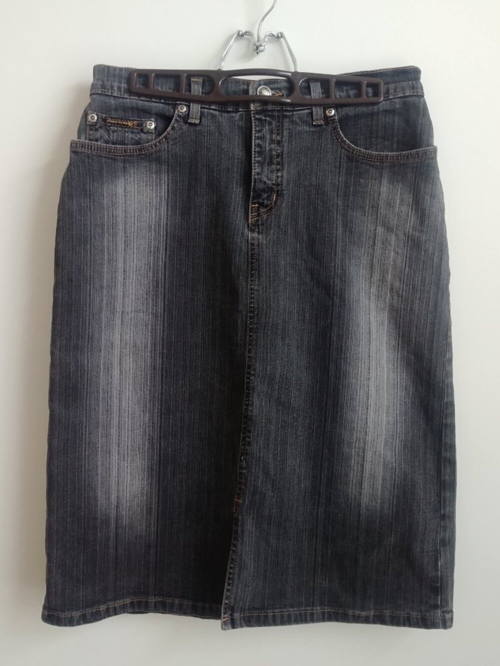 Y2K made in Canada Point Zero Jeanswear 30 denimblue jean skirt front slit 30